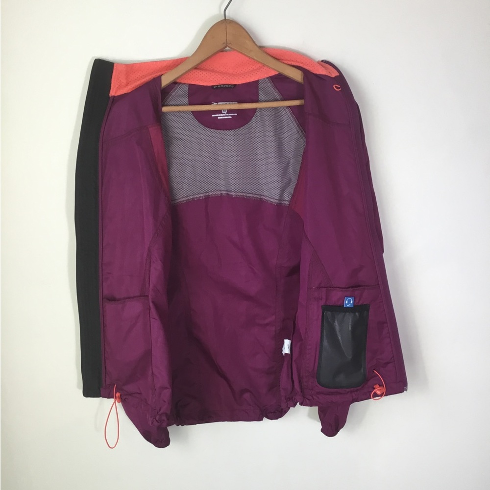 Brooks Running Jacket - Picture 5 of 5
